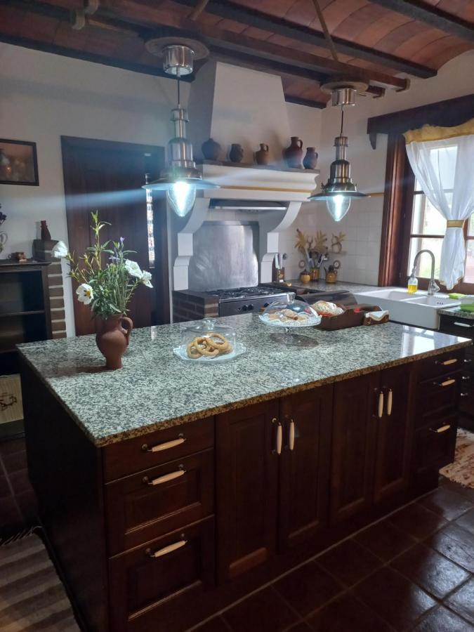 Villa Aproveite O Sabor Do Alentejo Vila Verde de Ficalho Esterno foto